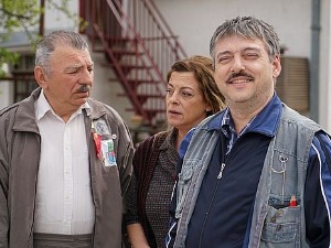 Пси лају ветар носи, 2-11 друга сезона