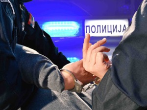 Ухапшена криминална група због тешких крађа у више градова